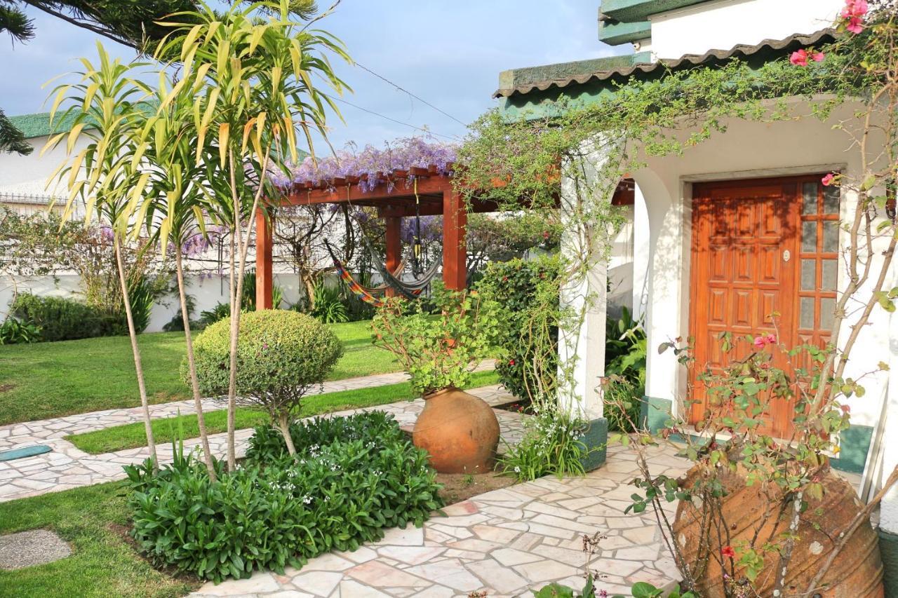 Manawa Camp Bed and Breakfast Costa de Caparica Eksteriør billede
