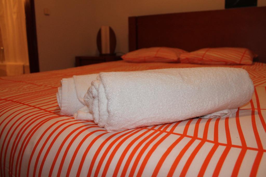 Manawa Camp Bed and Breakfast Costa de Caparica Eksteriør billede